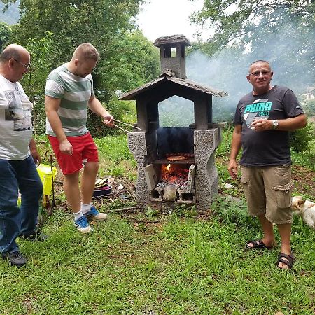 Crotto Caraco Appartamenti Bungalow Chalet Porlezza Bagian luar foto