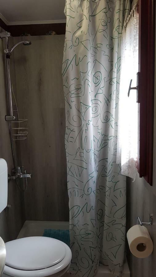 Crotto Caraco Appartamenti Bungalow Chalet Porlezza Bagian luar foto
